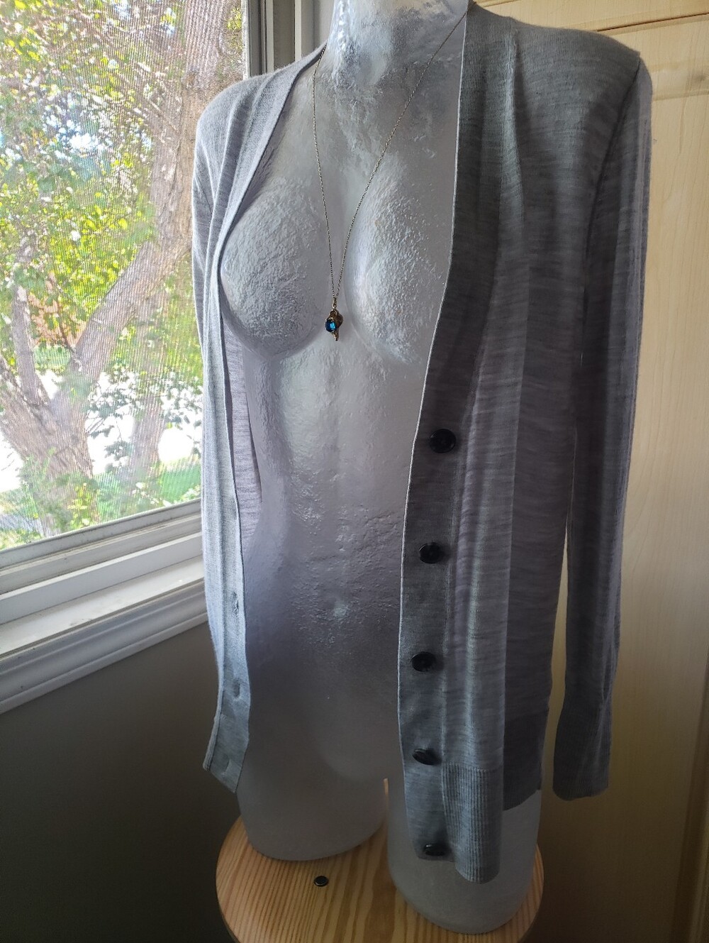 GAP Light Gray Button-Front Women's Cardigan 100% Merino Wool
